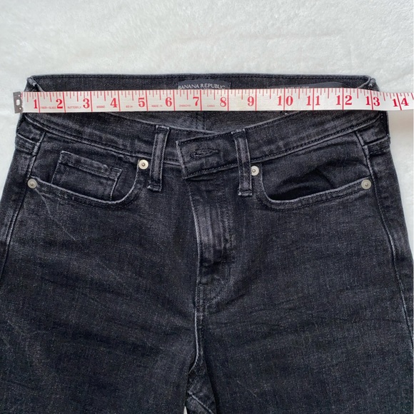 Banana Republic Premium Petite Cropped Jeans - Picture 8 of 9